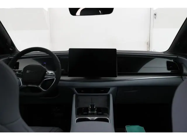BYD SEALION