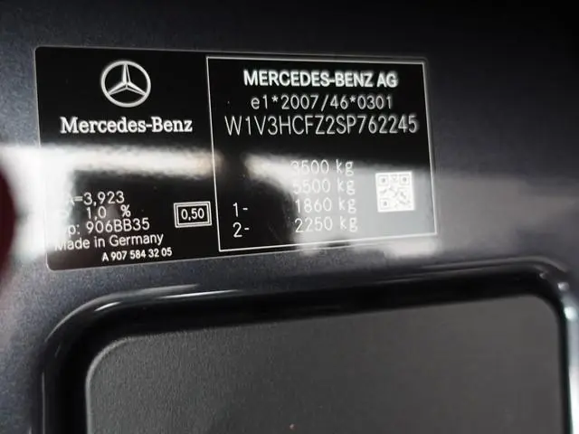 Mercedes-Benz Sprinter