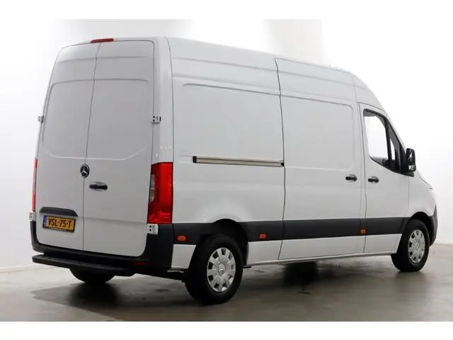 Mercedes-Benz Sprinter 215 CDI 150pk L2H2 9G Automaat Airco/CarPlay 12-2022