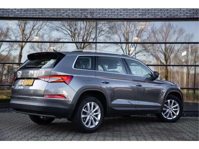ŠKODA Kodiaq 1.5 TSI Business Edition 7p. , Virtual cockpit, Carplay, Achteruitrijcamera,