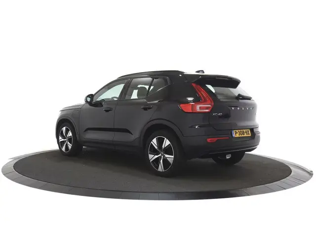 Volvo XC40 1.5 T4 Recharge R-Design Camera / El. Achterklep / Stoelverwarming
