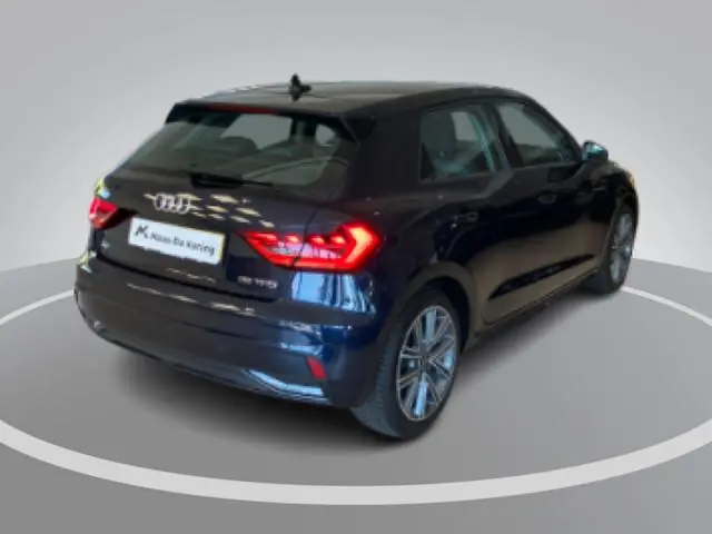 Audi A1 Sportback 25 TFSI/95PK epic · Apple/Android Car Play · Parkeersensoren · 17'' Velgen