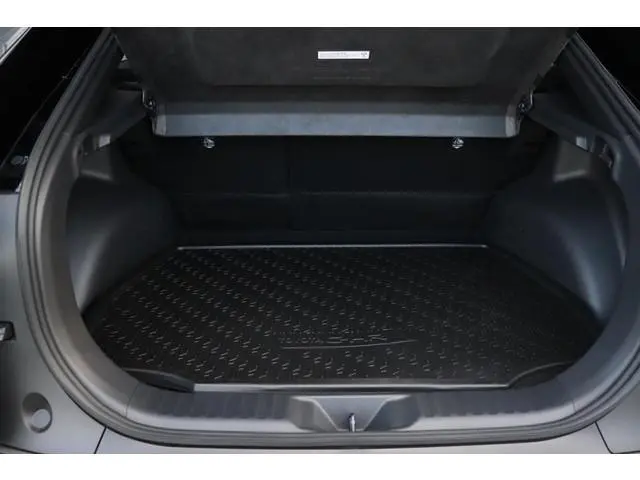 Toyota C-HR+