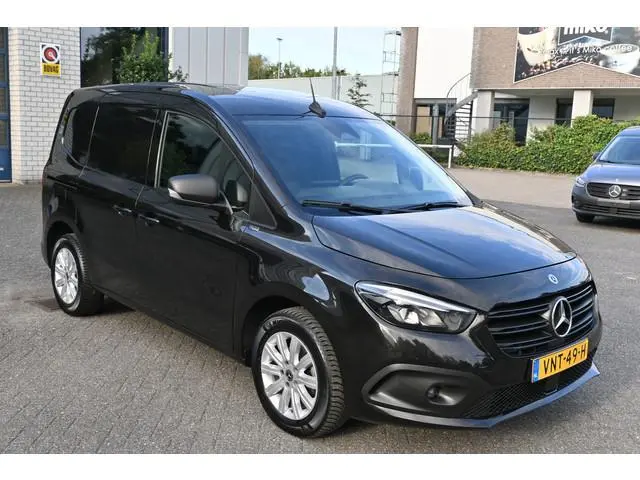 Mercedes-Benz Citan 110 CDI L1 Pro MBUX navigatie met camera, Bumpers in kleur, Etc. 