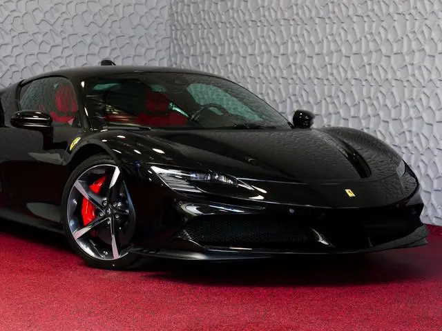 Ferrari SF90 Stradale
