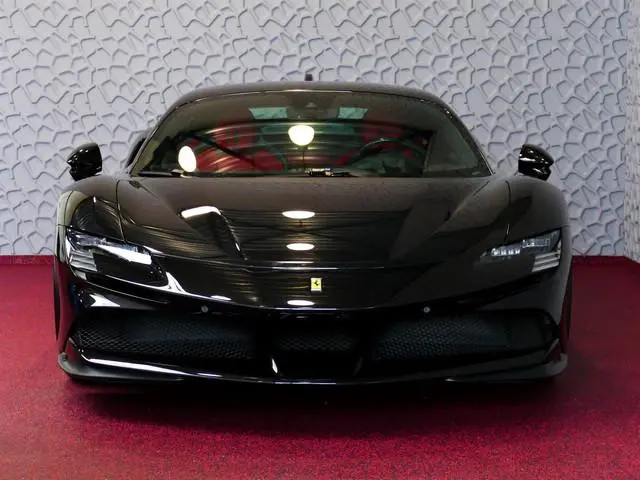 Ferrari SF90 Stradale