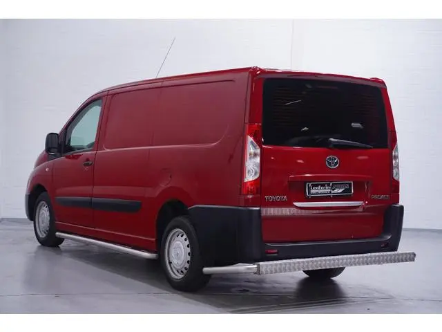 Toyota pro-ace