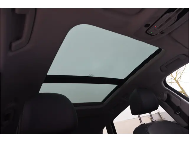 Audi e-tron 55 quattro Advanced edition Plus 95 kWh 22" Velgen, Panoramadak