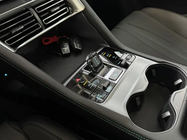 BYD SEAL U
