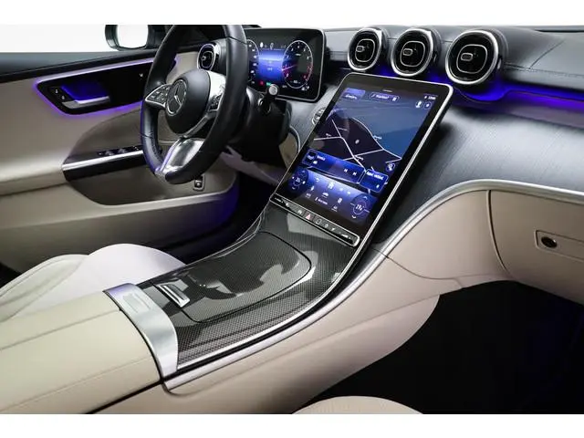 Mercedes-Benz C-klasse Estate 200 Launch Edition Luxury Line | PANORAMADAK | TREKHAAK | DAB | CAMERA...