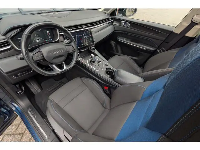 Lynk & Co 01 1.5 261PK PHEV Panorama 360 Camera Apple Carplay Android Auto