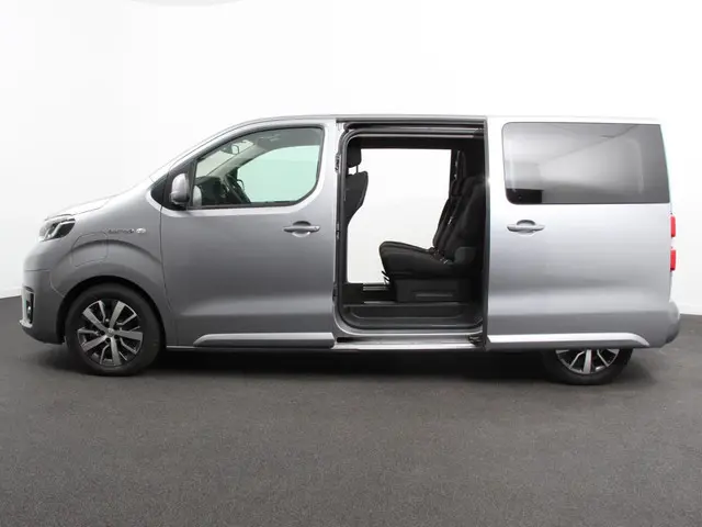Toyota pro-ace
