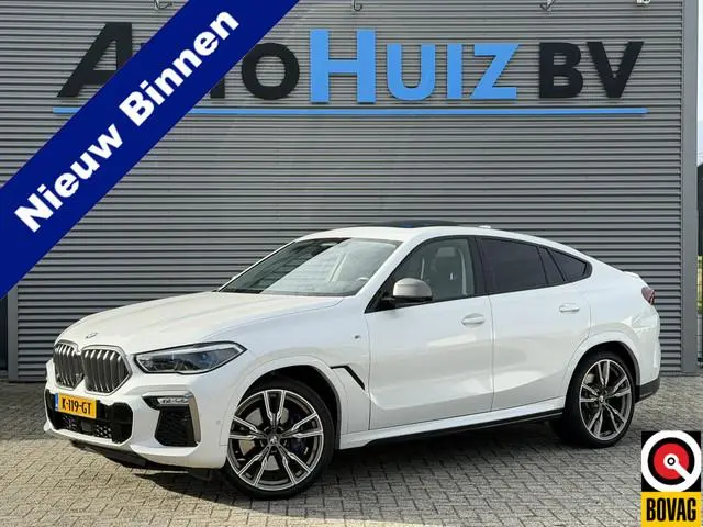 BMW X6 M50d 400 PK xDrive High Executive M Sport Trekhaak Laser licht Panoramadak Sky Lounge Achtera...