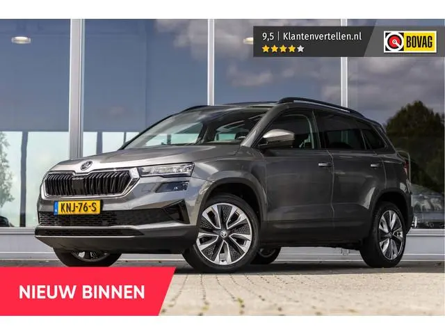 ŠKODA Karoq 1.5 TSI ACT Business Edition | Camera | Keyless | Carplay