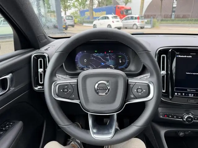 Volvo C40