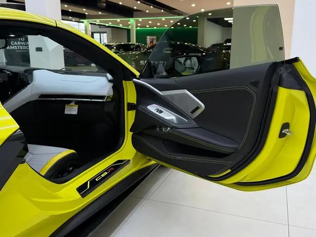 Corvette C8