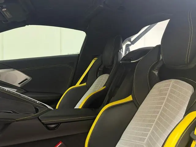 Corvette C8