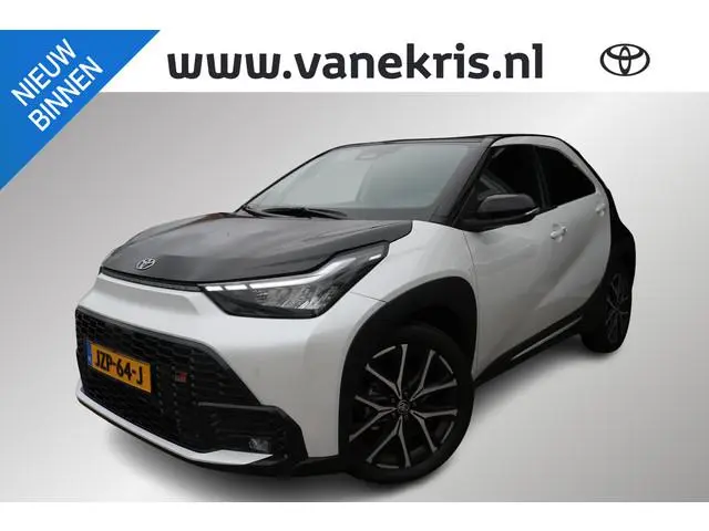 Toyota Aygo X Hybrid 115 Hybrid GR Sport , Stoelverwarming, JBL audio met Subwoofer, Keyles entree,...