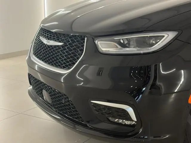 Chrysler Pacifica