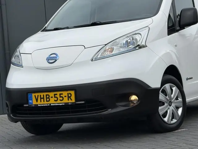 Nissan NV200