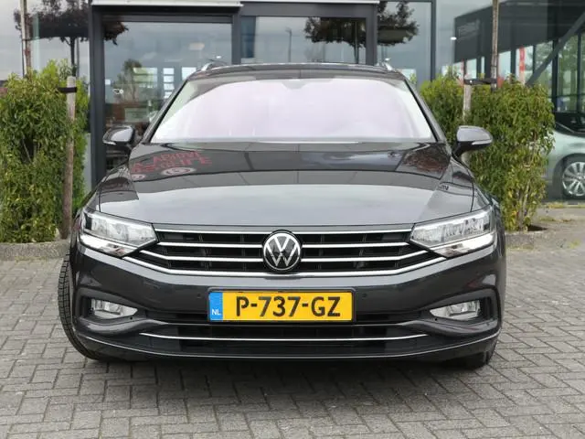 Volkswagen Passat Variant 1.5 TSI Business 7-DSG VIRTUAL NL AUTO