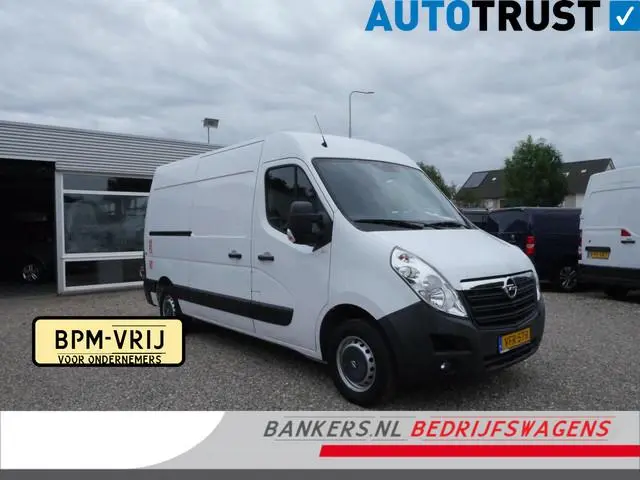 Opel Movano