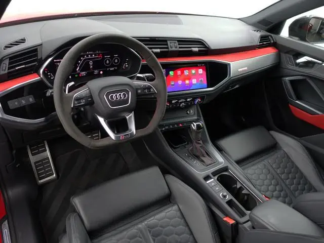 Audi RSQ3