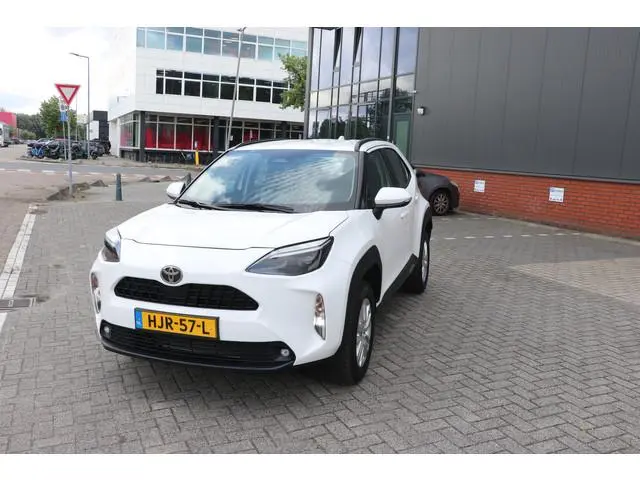 Toyota Yaris Cross 1.5 Hybrid 115 Active NAVI-APP/CAMERA/CLIMA/ADAPT.CRUISE