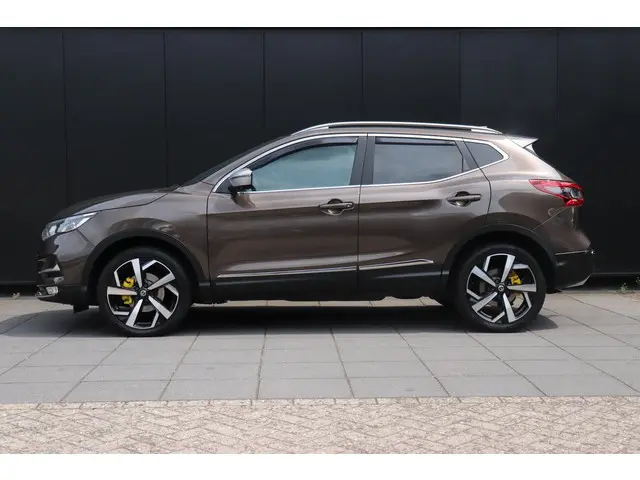 Nissan QASHQAI 1.2 Tekna + | AUT. | LEDER | MEMORY | STOELVERW. | PANO | BOSE | TREKHAAK | 360° CAME...