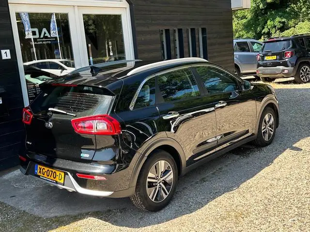 Kia Niro 1.6 GDi Hybrid DynamicLine Aut/Ecc/Navi/Cruise/Lm