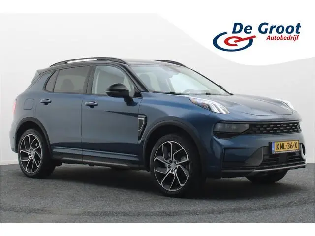 Lynk & Co 01