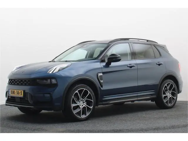 Lynk & Co 01