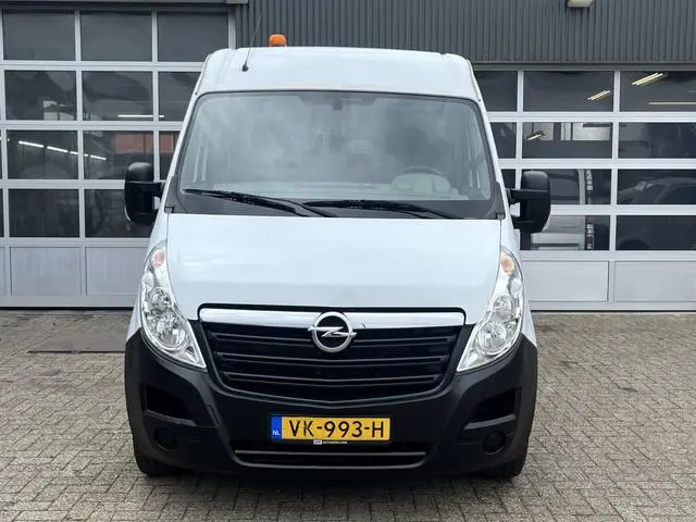 Opel Movano
