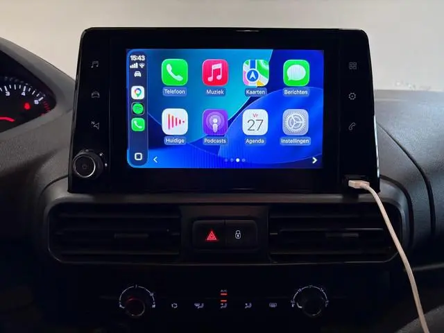 Peugeot Partner 1.5 BlueHDI Premium Long Navigatie Apple Carplay Android Auto Parkeersensoren achter...