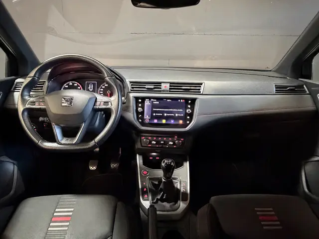 SEAT Arona 1.0 TSI FR Business Intense | Camera | Adaptive cruise | Carplay | Sfeerverlichting | Dod...