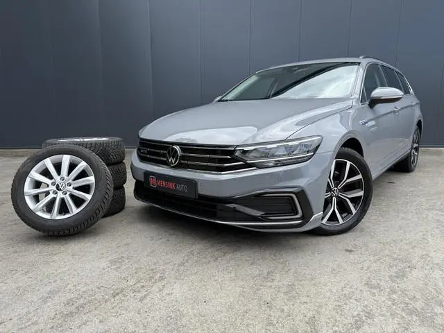 Volkswagen passat variant 1.4 TSI GTE 1e EIGENAAR VIRTUAL COCKPIT TREKHAAK NAVI ADAP CRUISE ECC