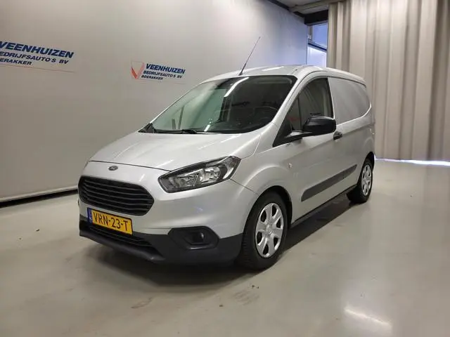 Ford Transit Courier 1.5TDCI Euro 6!