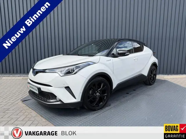 Toyota C-HR 1.8 Hybrid Bi-Tone | Dealer onderhouden | Afnm. TREKHAAK | Rijklaar!!