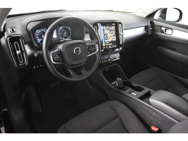 Volvo XC40 1.5 T4 Recharge Inscription *1ste Eigenaar*Navigatie*360 Camera*