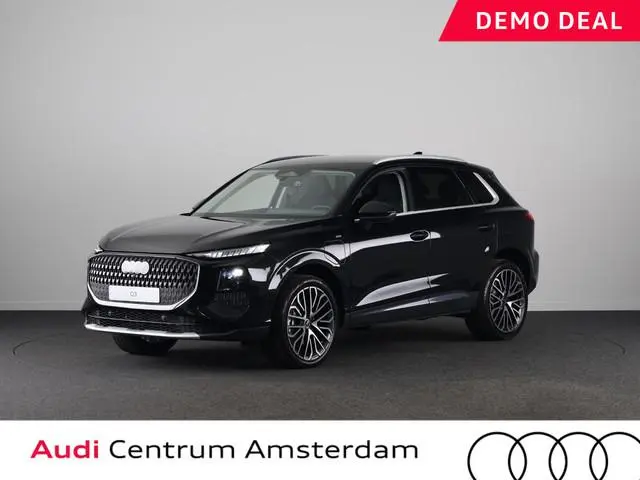 Audi Q3 Advanced edition e-hybrid 272 pk | Techniekpakket plus | Ambiente lichtpakket | Privacy glas...