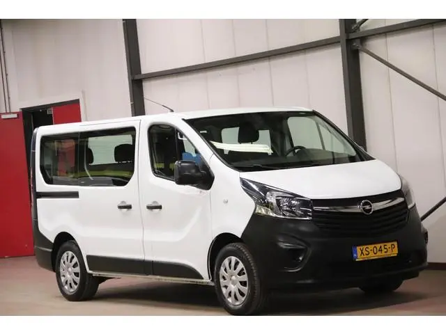 Opel Vivaro Combi 1.6 CDTI PERSONEN VERVOER 9 PERSOONS PERSONENBUS Opel Vivaro Combi 1.6 CDTI PERSON...