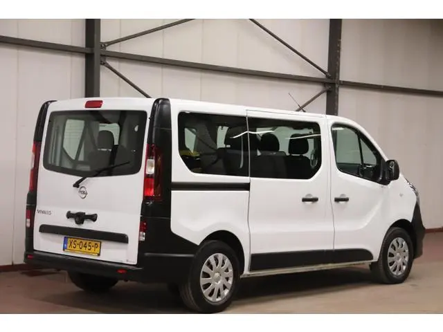 Opel Vivaro Combi 1.6 CDTI PERSONEN VERVOER 9 PERSOONS PERSONENBUS Opel Vivaro Combi 1.6 CDTI PERSON...