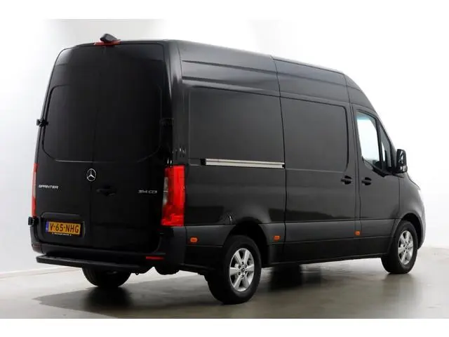 Mercedes-Benz Sprinter 314 CDI 143pk RWD L2H2 Airco/Navi/Camera 11-2019