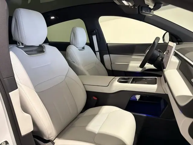 XPENG G6