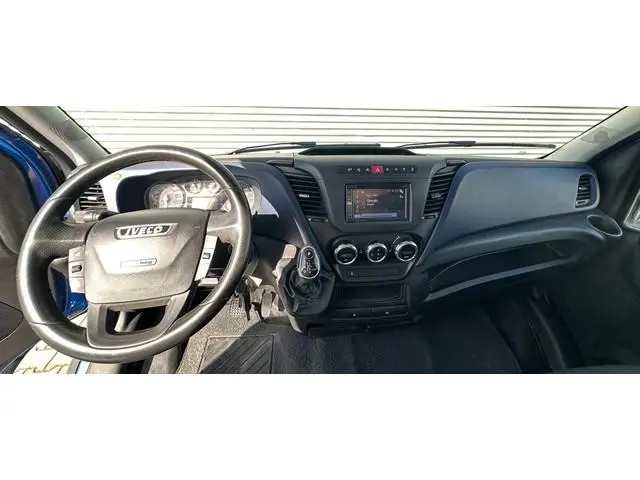 Iveco Daily 35C16V 2.3 352 L2H2 Automaat|Trekhaak 3500KG|Cruis