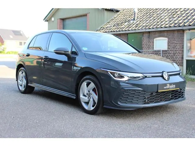 Volkswagen Golf 1.4 eHybrid GTE SOh 94,2% STANDKACHEL VIRTUAL NAVI IQ LED 95000KM!!!