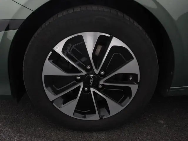 Kia Ceed Sportswagon 1.6 GDI PHEV DynamicLine Automaat Climate control Keyless Cruise control LED Pa...