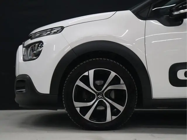 Citroën C3 1.2 PureTech Shine [APPLE CARPLAY, CAMERA, STOELVERWARMING, ANDROID, CRUISE, LED VISION,...