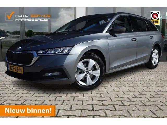 ŠKODA Octavia Combi 1.5 e-TSI Business Edition | ACC | LED | DAB |