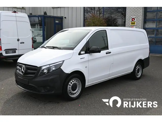 Mercedes-Benz eVito 112 L2 66 kWh Snellader, Camera, Achterdeuren, Apple Carplay/Android Auto